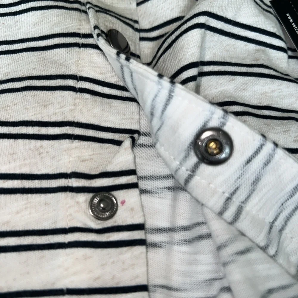 Volcom Roll Sleeve Shirt | Boys Size 4T |White Sand| NEW w/tags |MSRP $50.00